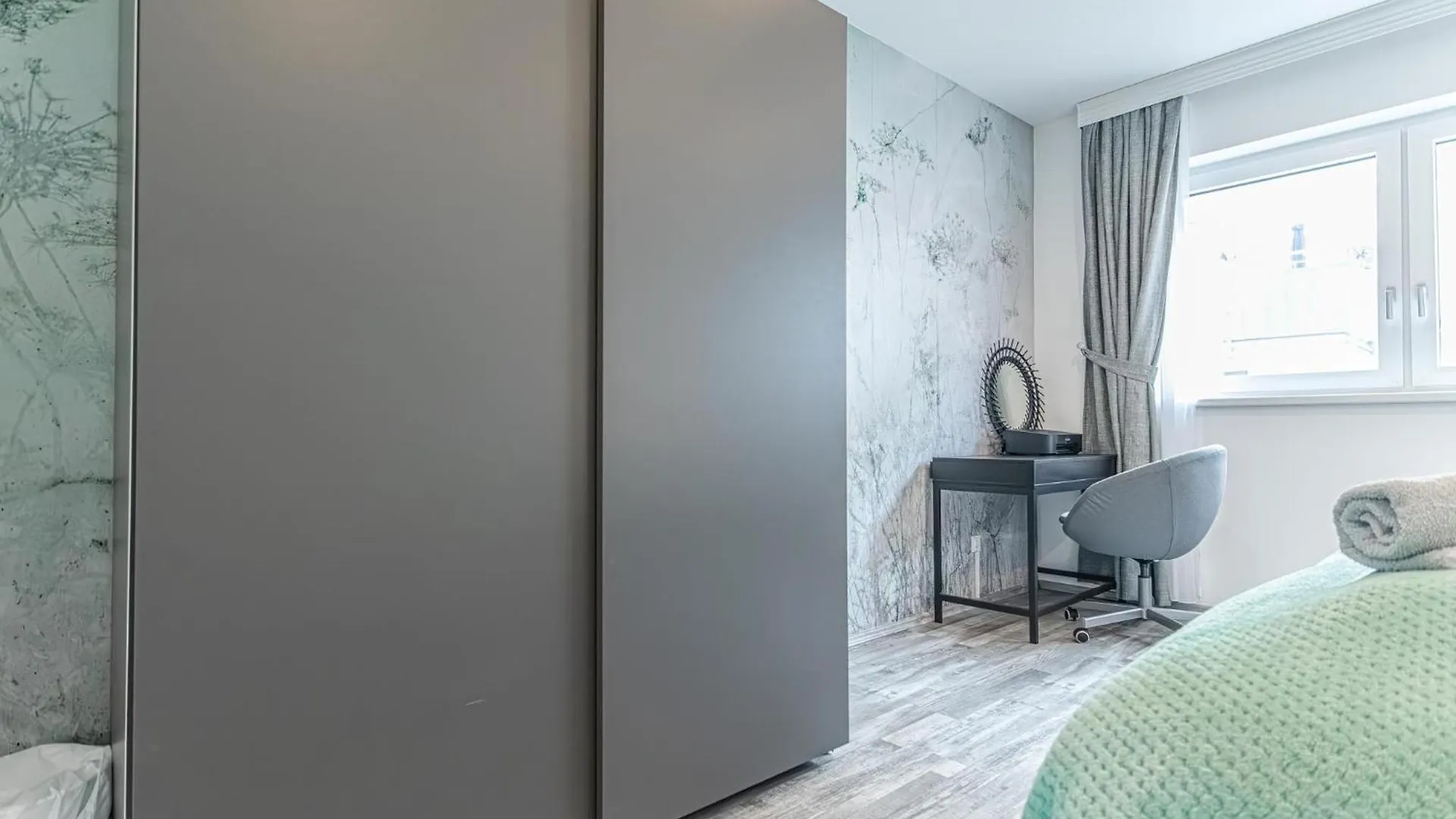 Luxury Vienna 6Br Villa With Private Pool & Sauna - Pets Allowed