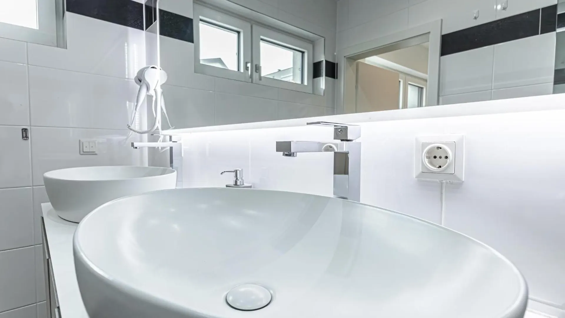 Luxury Vienna 6Br Villa With Private Pool & Sauna - Pets Allowed Austria