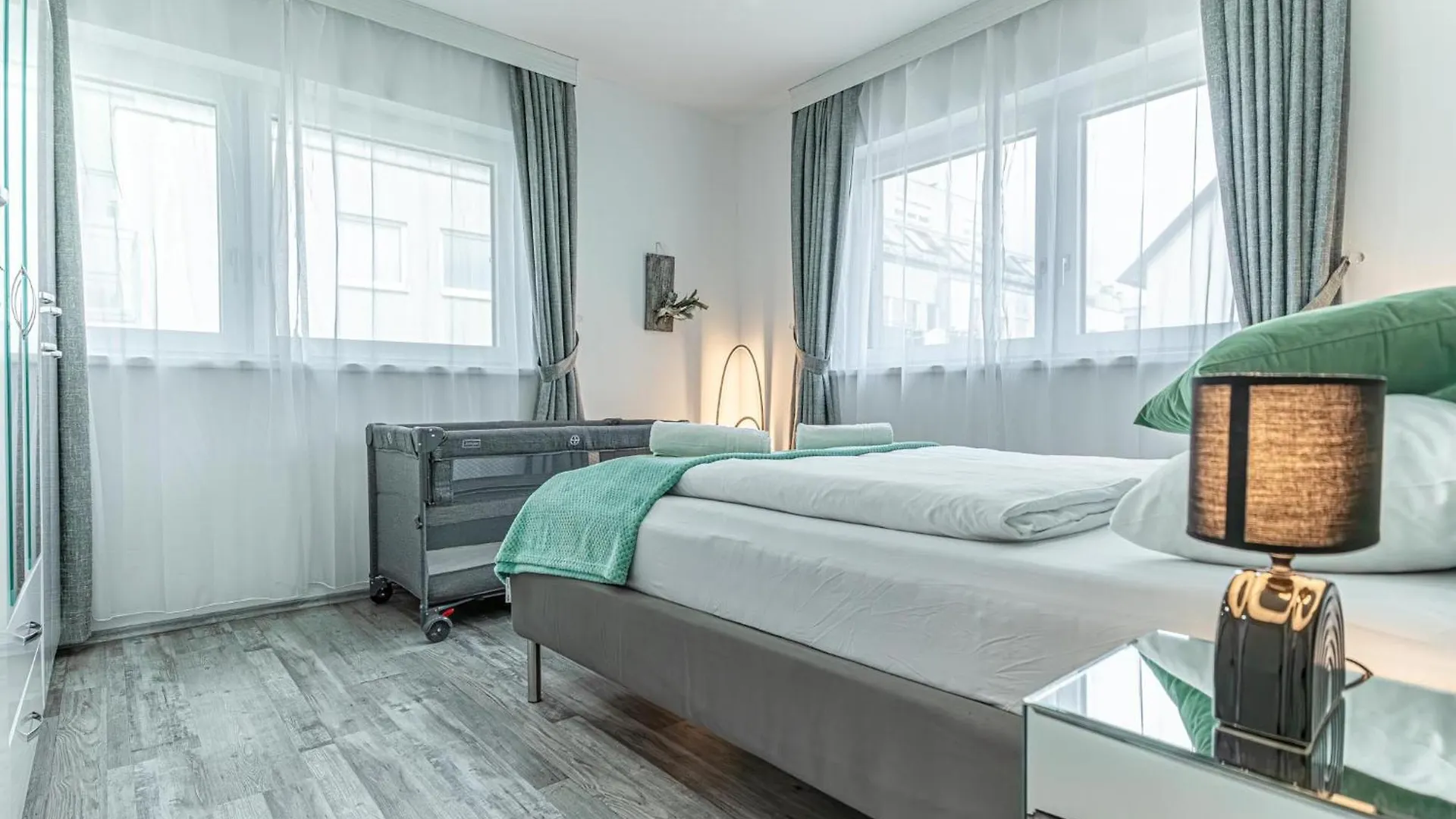 Luxury Vienna 6Br Villa With Private Pool & Sauna - Pets Allowed Austria