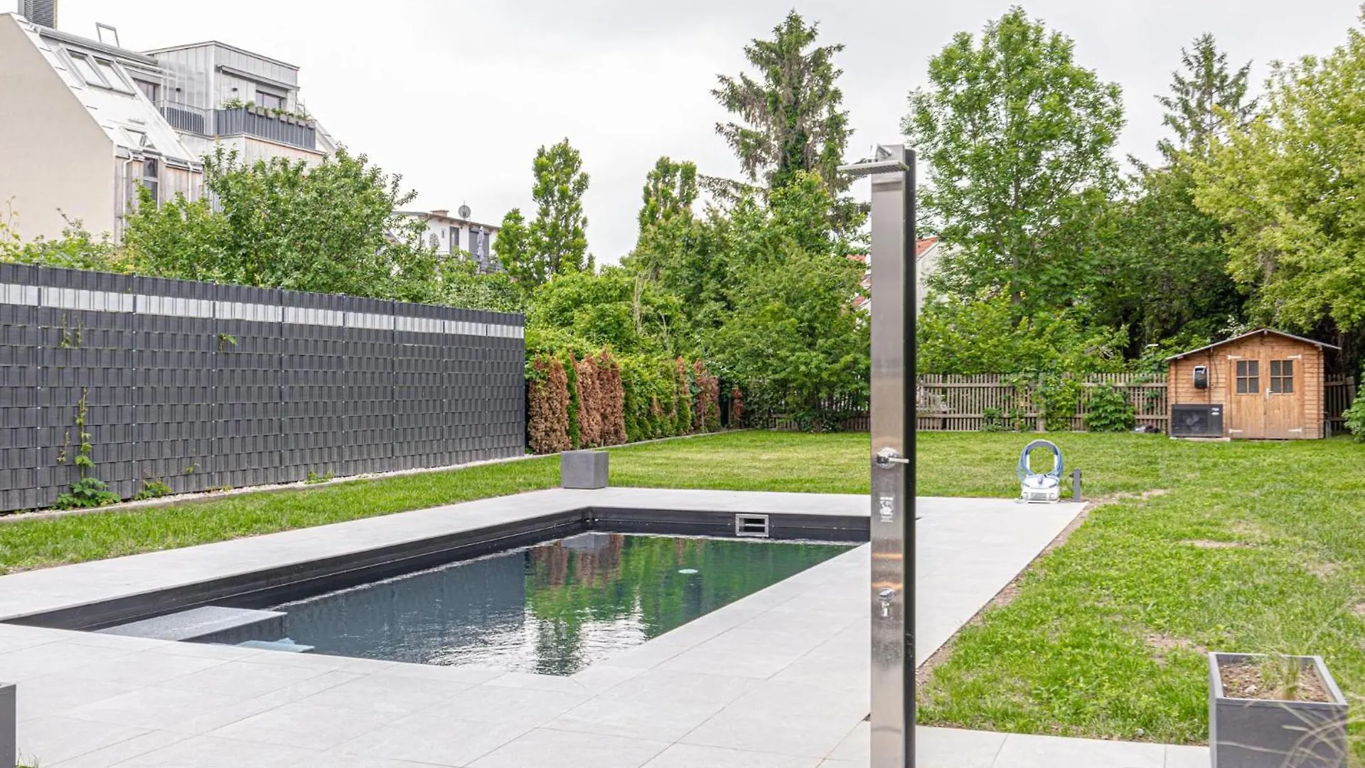 Luxury Vienna 6Br Villa With Private Pool & Sauna - Pets Allowed 0*,  Austria